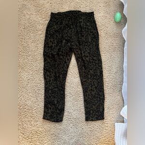 Leopard print jogger